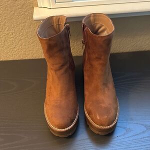 Wild Pair Brown Ankle Boots Size 6.5